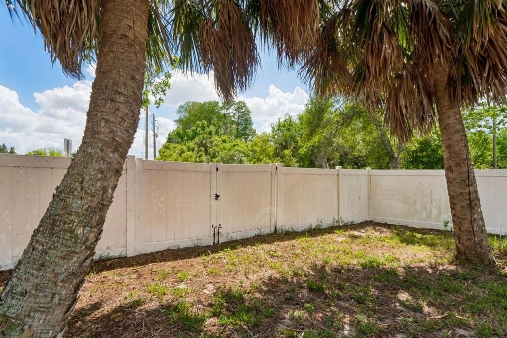 Activo con contrato: $350,000 (2 camas, 2 baños, 1532 Pies cuadrados)