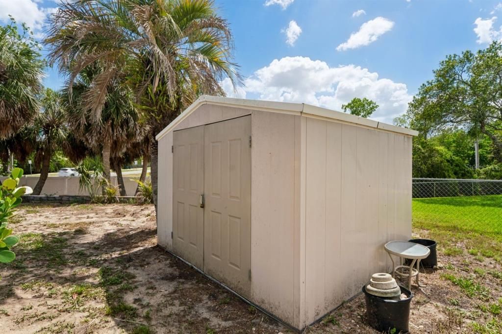 Activo con contrato: $350,000 (2 camas, 2 baños, 1532 Pies cuadrados)