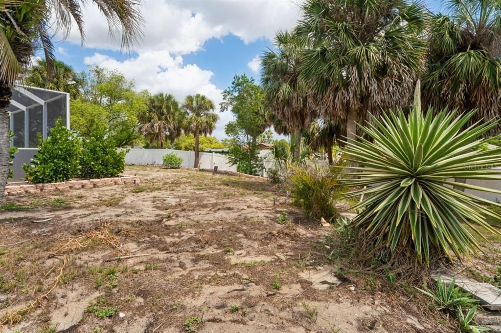 Activo con contrato: $350,000 (2 camas, 2 baños, 1532 Pies cuadrados)