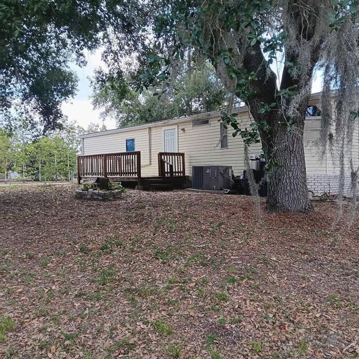For Sale: $850,000 (6 beds, 4 baths, 3691 Square Feet)