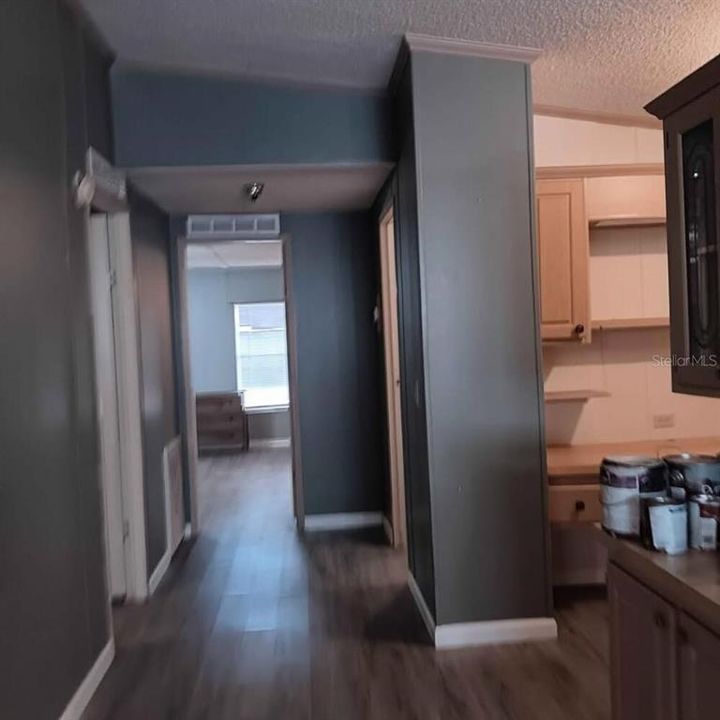 For Sale: $850,000 (6 beds, 4 baths, 3691 Square Feet)