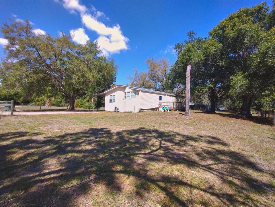 For Sale: $850,000 (6 beds, 4 baths, 3691 Square Feet)