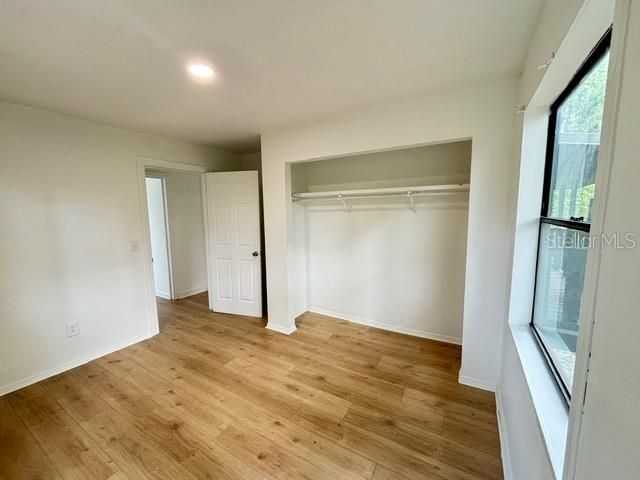 En Venta: $899,000 (8 camas, 4 baños, 3907 Pies cuadrados)