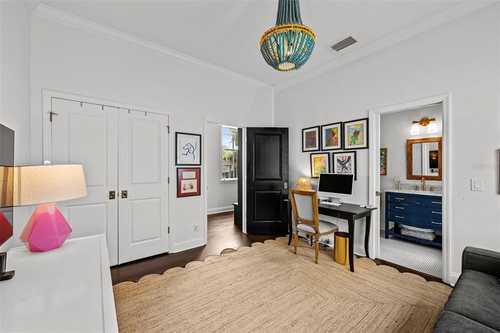 En Venta: $2,220,000 (6 camas, 5 baños, 4441 Pies cuadrados)