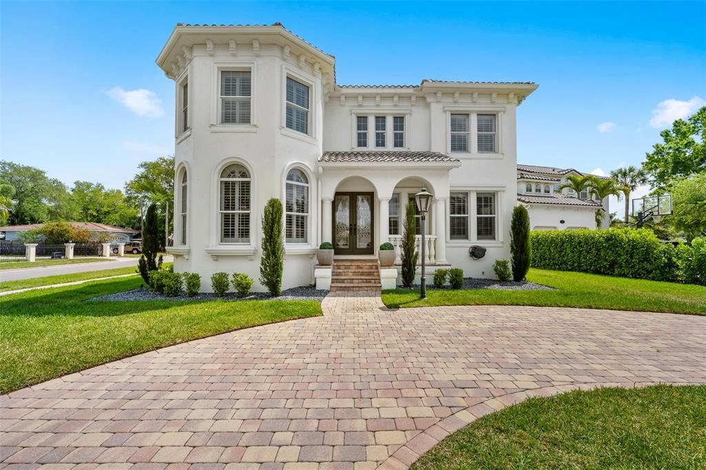 En Venta: $2,220,000 (6 camas, 5 baños, 4441 Pies cuadrados)