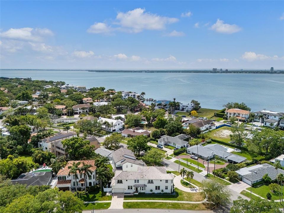 En Venta: $2,220,000 (6 camas, 5 baños, 4441 Pies cuadrados)