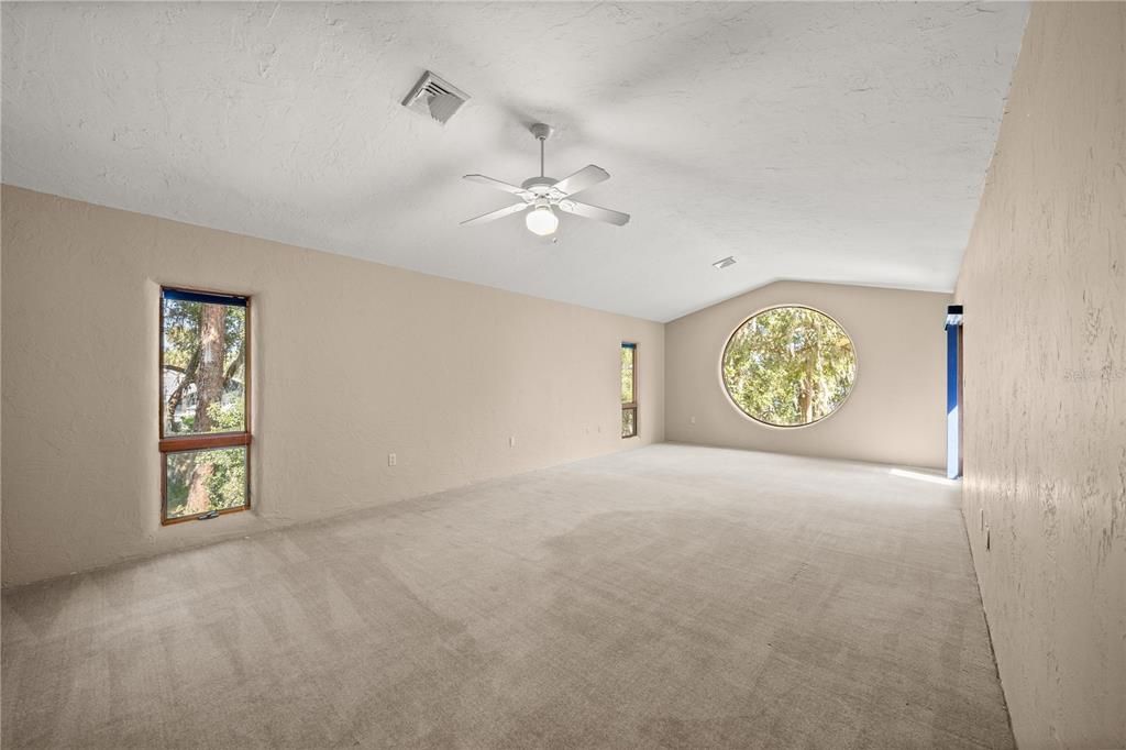For Sale: $1,850,000 (4 beds, 4 baths, 3543 Square Feet)