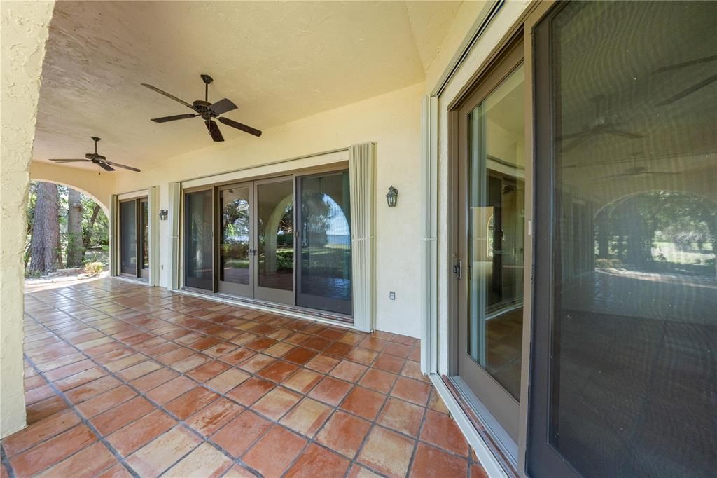 For Sale: $1,850,000 (4 beds, 4 baths, 3543 Square Feet)