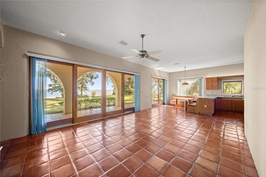 For Sale: $1,850,000 (4 beds, 4 baths, 3543 Square Feet)