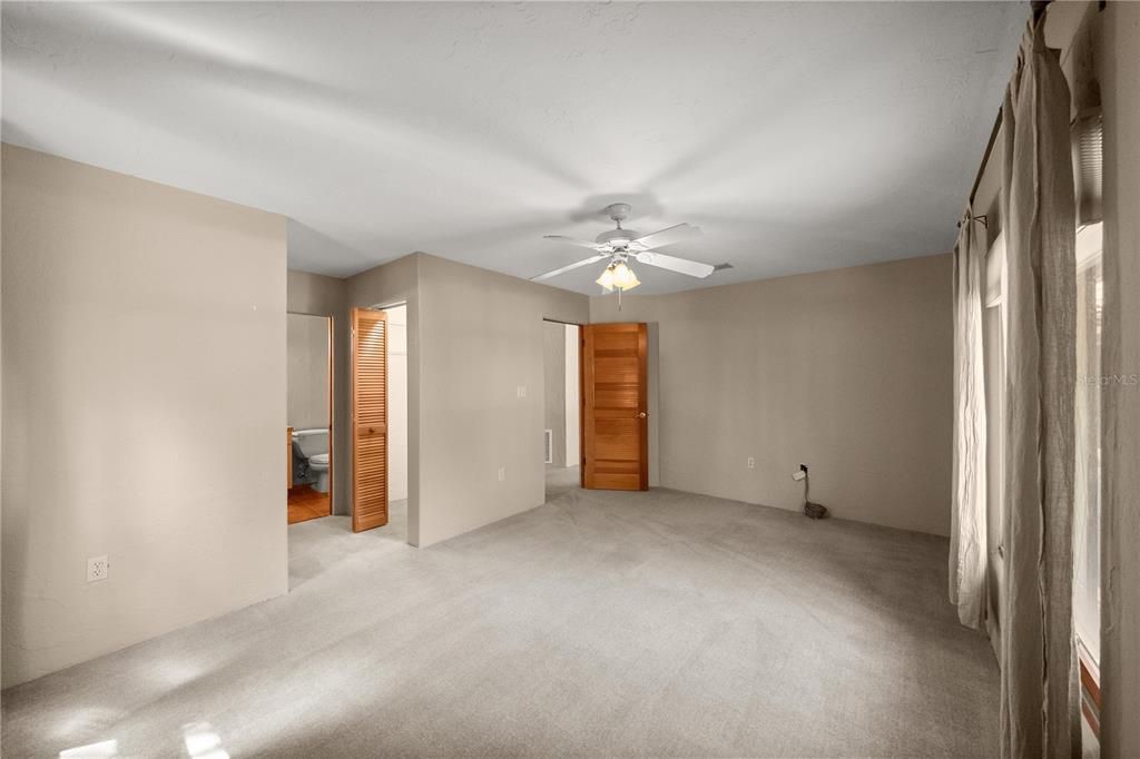 For Sale: $1,850,000 (4 beds, 4 baths, 3543 Square Feet)