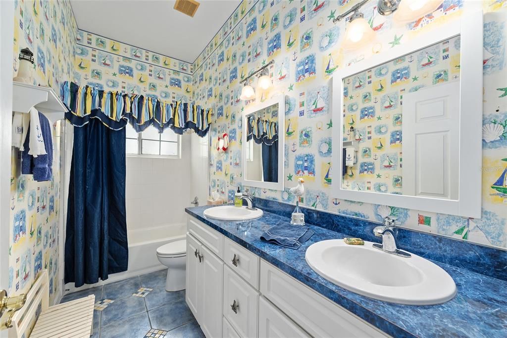 For Sale: $869,900 (4 beds, 3 baths, 4110 Square Feet)
