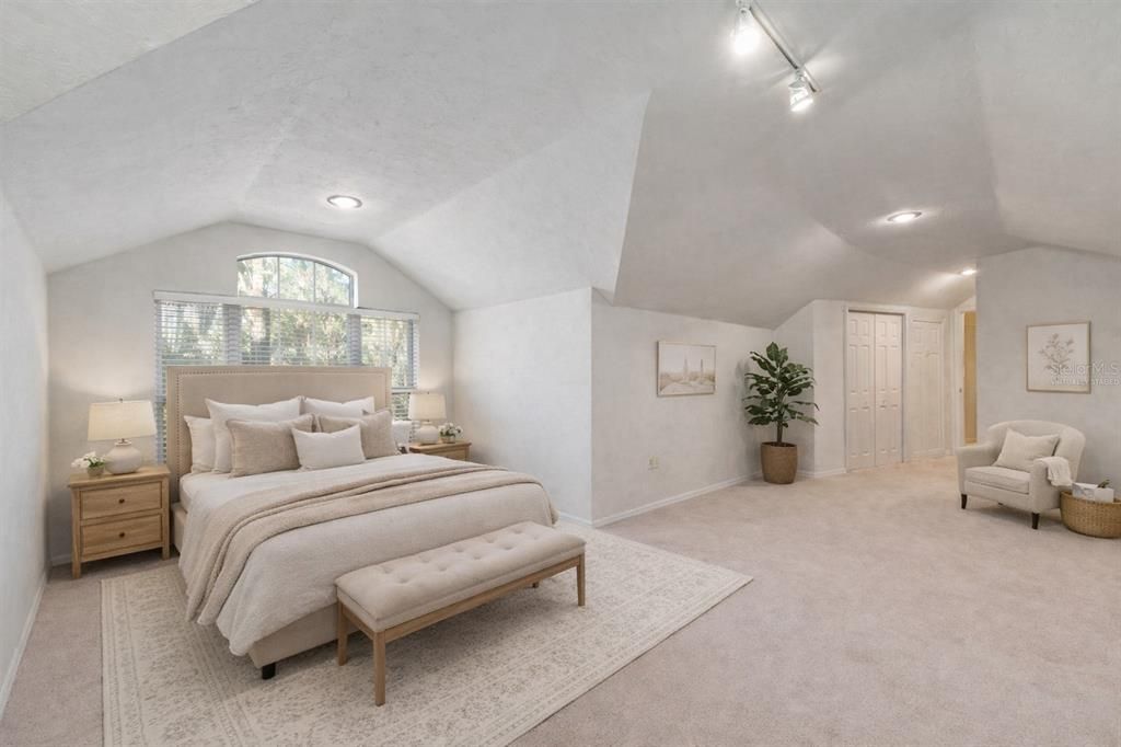 For Sale: $869,900 (4 beds, 3 baths, 4110 Square Feet)