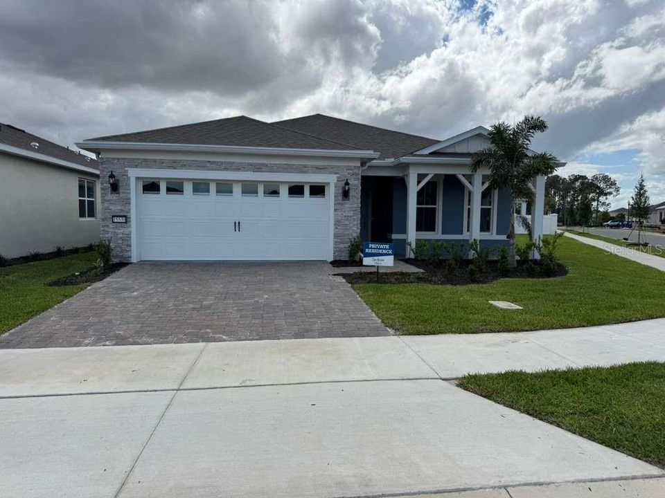 Vendido Recientemente: $728,900 (2 camas, 2 baños, 2871 Pies cuadrados)