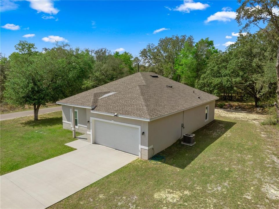 For Sale: $268,000 (3 beds, 2 baths, 1484 Square Feet)