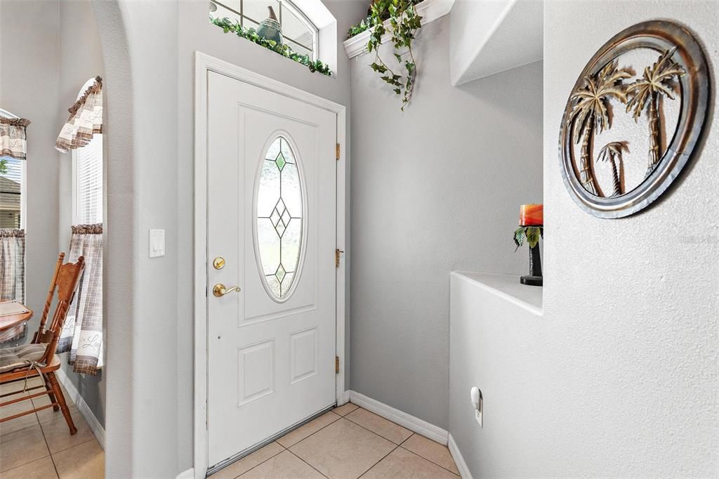 En Venta: $319,900 (3 camas, 2 baños, 1300 Pies cuadrados)