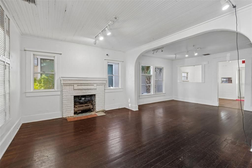 На продажу: $36,000 (0 спален, 0 ванн, 1260 Квадратных фут)