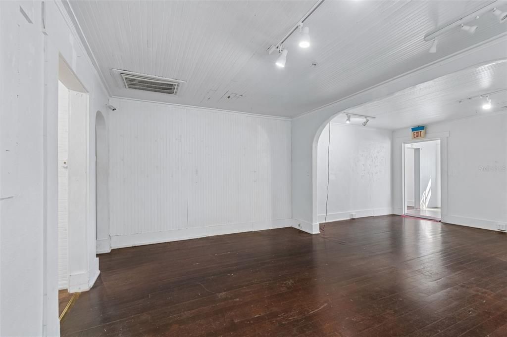 На продажу: $36,000 (0 спален, 0 ванн, 1260 Квадратных фут)