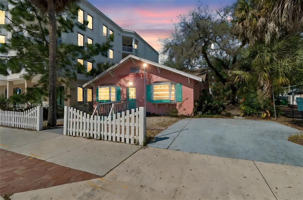 На продажу: $36,000 (0 спален, 0 ванн, 1260 Квадратных фут)