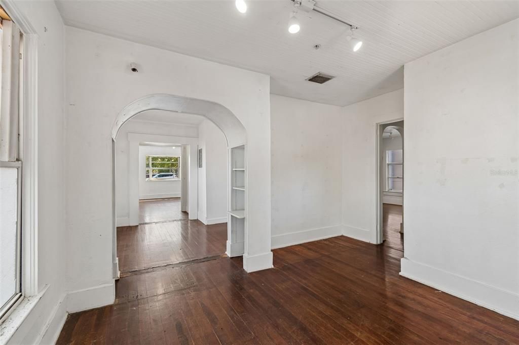 На продажу: $36,000 (0 спален, 0 ванн, 1260 Квадратных фут)