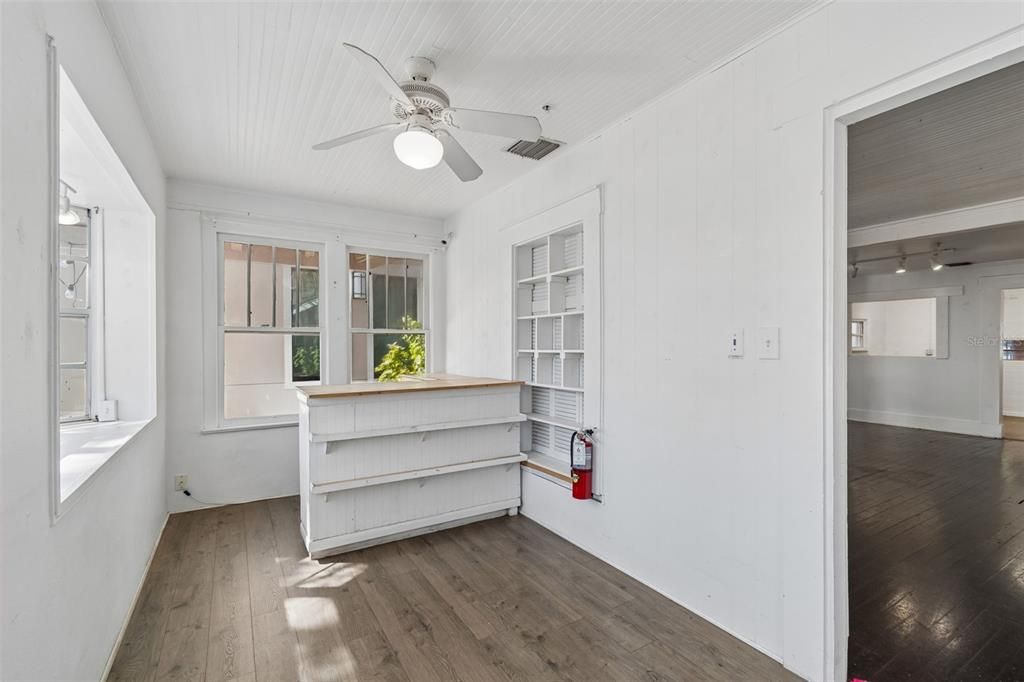 На продажу: $36,000 (0 спален, 0 ванн, 1260 Квадратных фут)