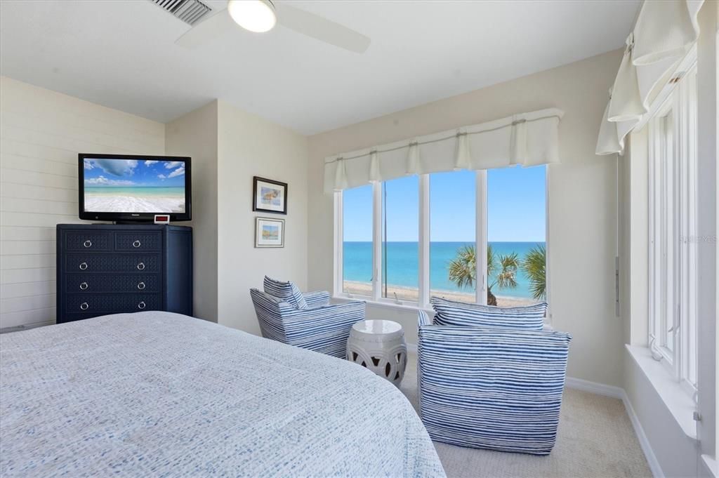 For Sale: $3,950,000 (4 beds, 3 baths, 2845 Square Feet)