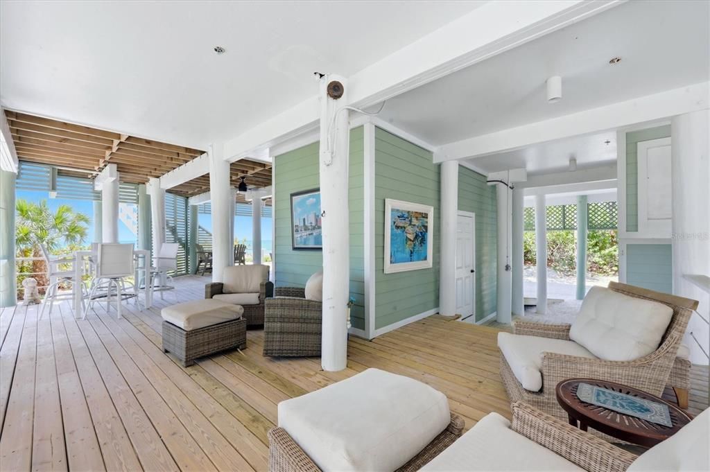 For Sale: $3,950,000 (4 beds, 3 baths, 2845 Square Feet)