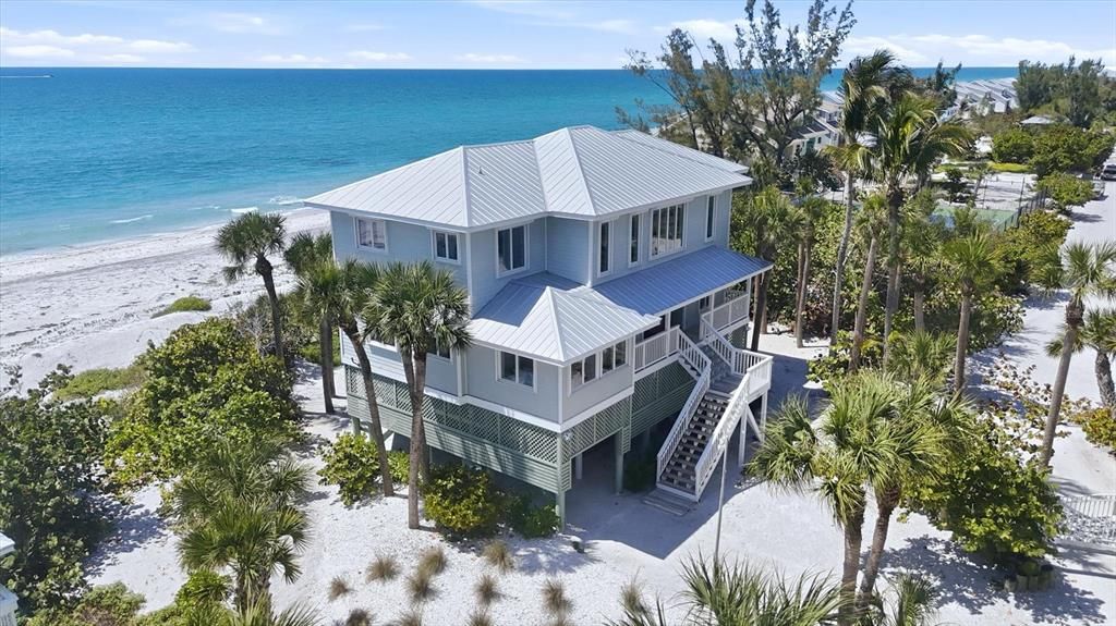 For Sale: $3,950,000 (4 beds, 3 baths, 2845 Square Feet)