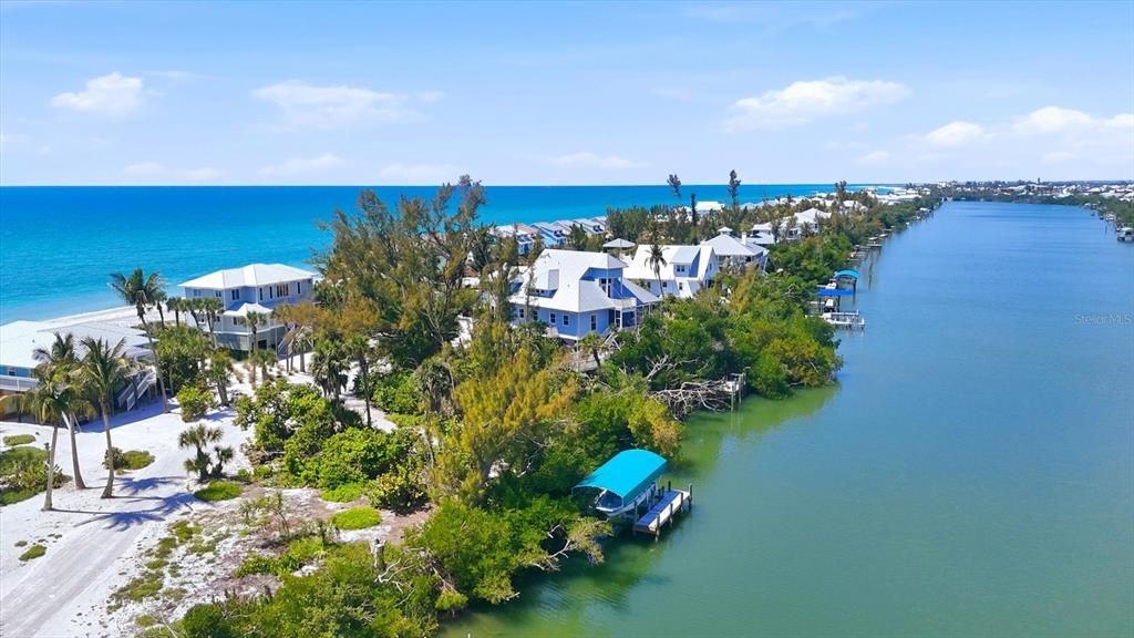For Sale: $3,950,000 (4 beds, 3 baths, 2845 Square Feet)