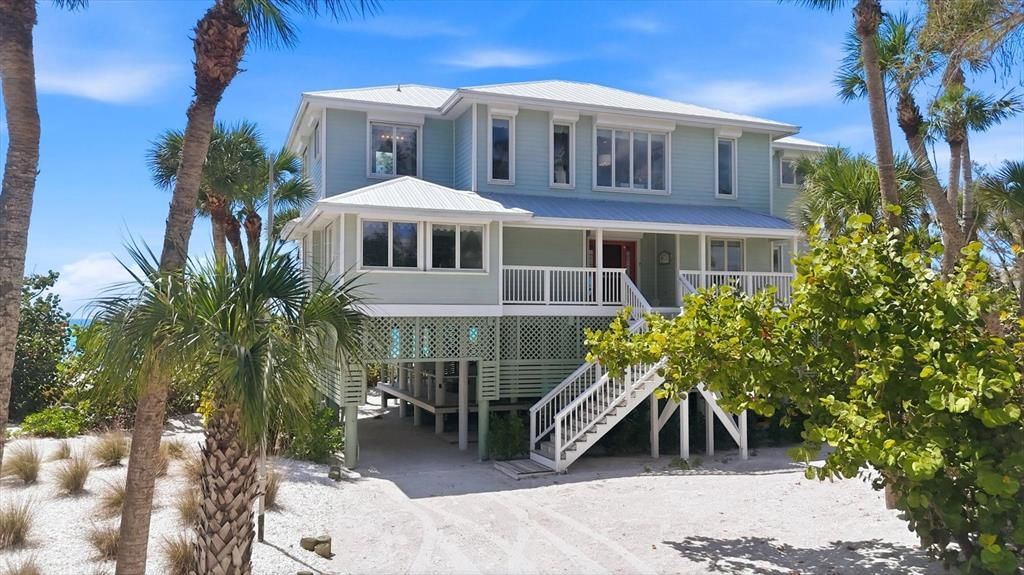 For Sale: $3,950,000 (4 beds, 3 baths, 2845 Square Feet)