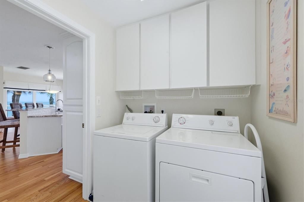 For Sale: $3,950,000 (4 beds, 3 baths, 2845 Square Feet)