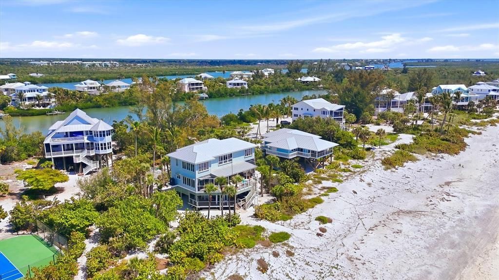 For Sale: $3,950,000 (4 beds, 3 baths, 2845 Square Feet)