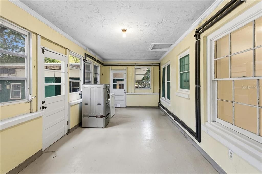 待售: $429,900 (5 贝兹, 3 浴室, 3683 平方英尺)