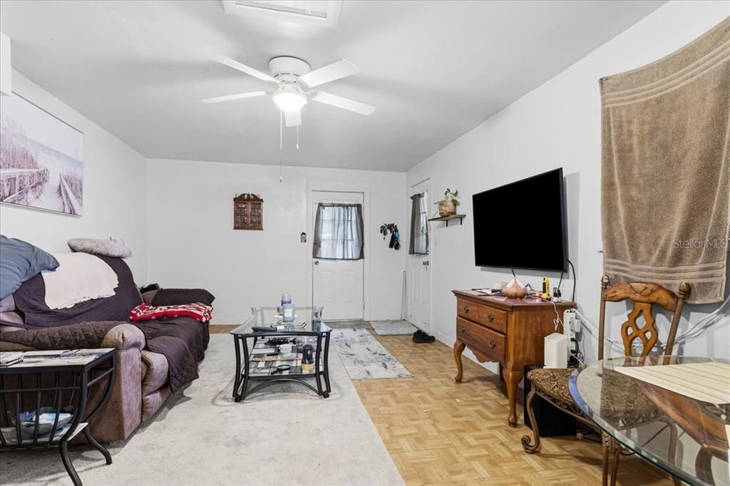 待售: $429,900 (5 贝兹, 3 浴室, 3683 平方英尺)