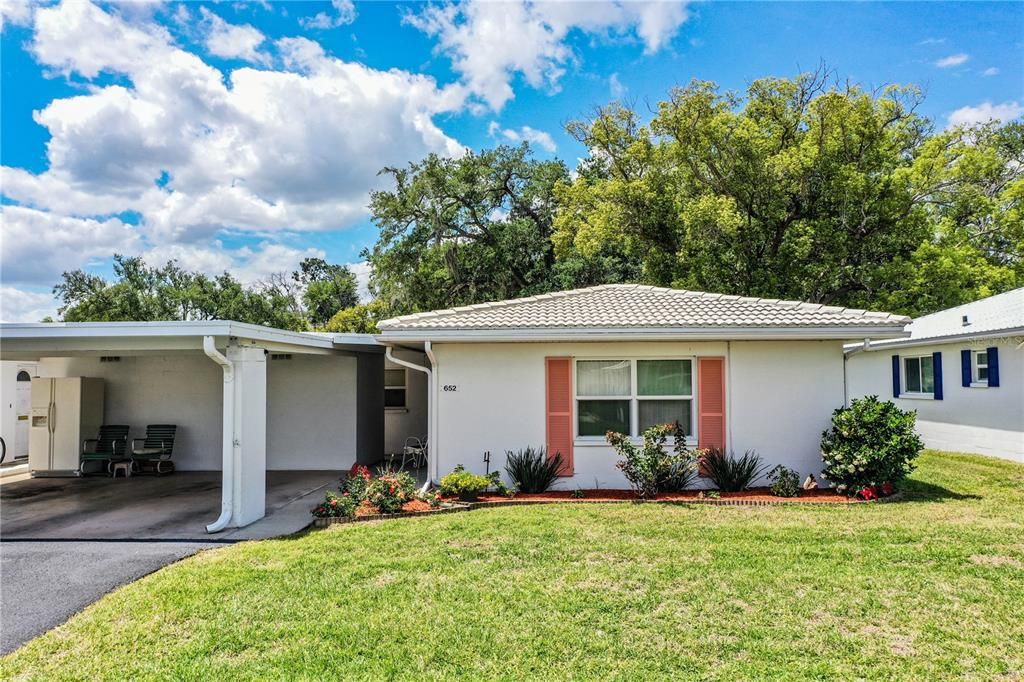 For Sale: $147,900 (2 beds, 2 baths, 1176 Square Feet)