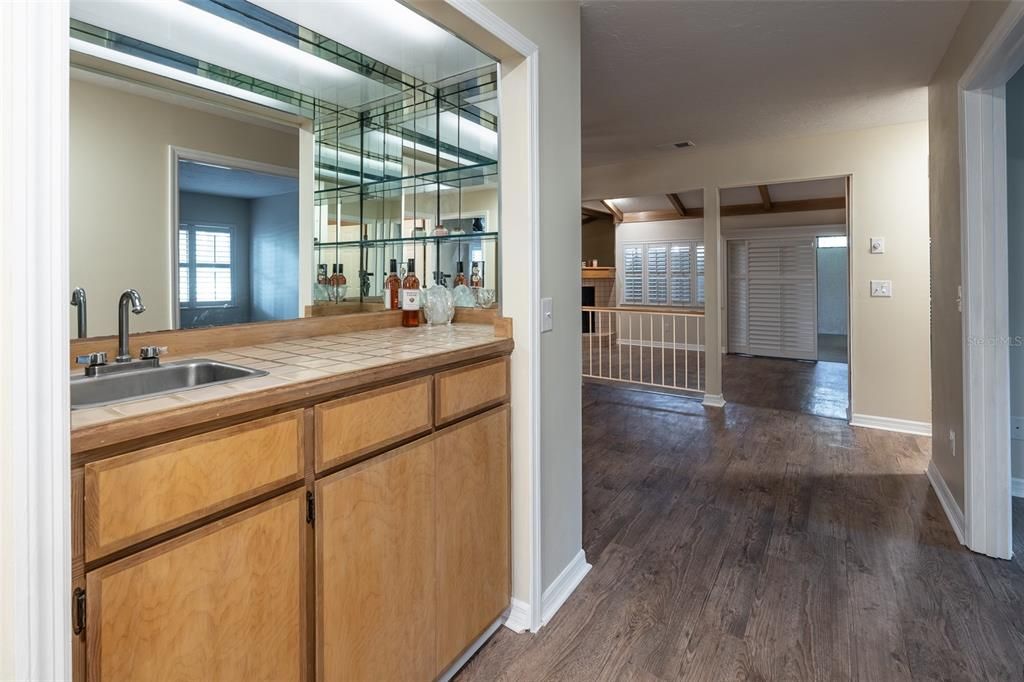 На продажу: $219,000 (3 спален, 2 ванн, 1545 Квадратных фут)