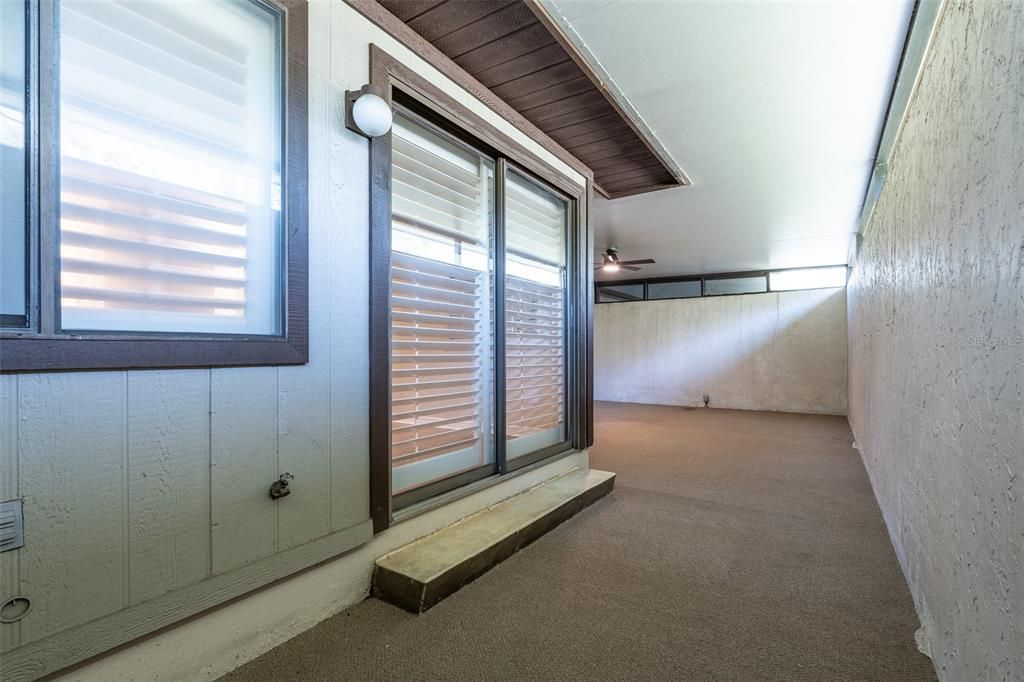 На продажу: $219,000 (3 спален, 2 ванн, 1545 Квадратных фут)