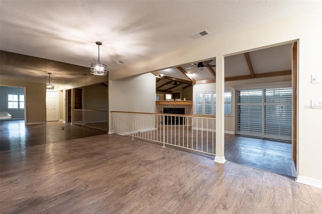 На продажу: $219,000 (3 спален, 2 ванн, 1545 Квадратных фут)