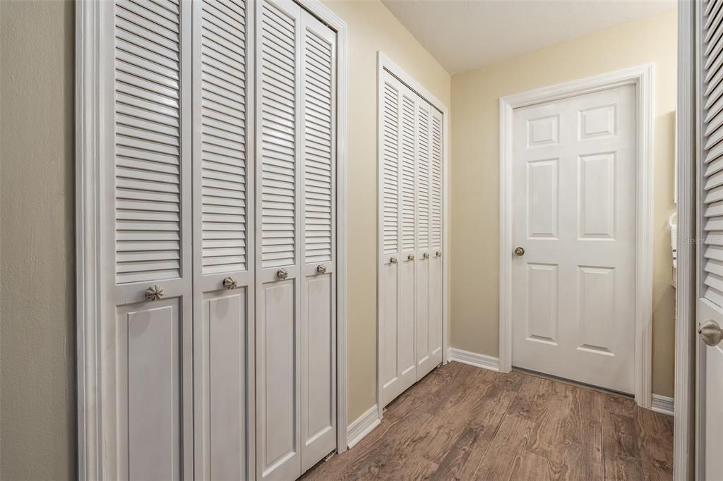 На продажу: $219,000 (3 спален, 2 ванн, 1545 Квадратных фут)