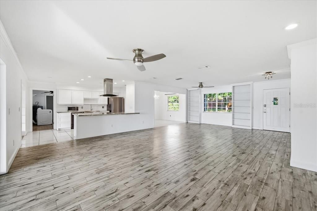 For Sale: $600,000 (3 beds, 2 baths, 1774 Square Feet)