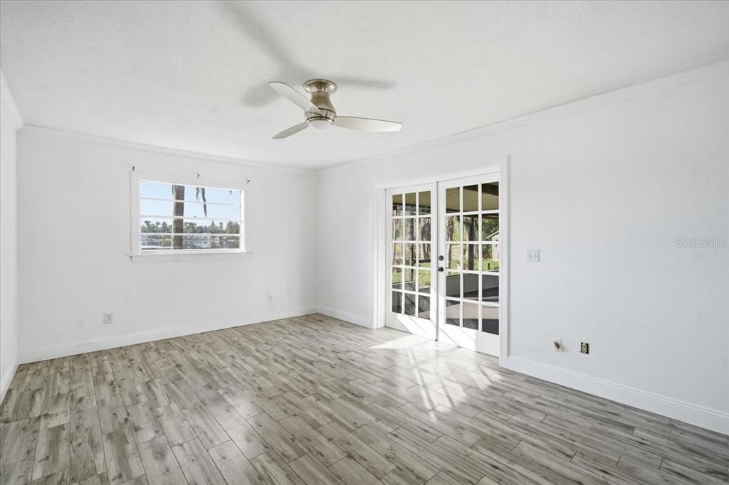 For Sale: $600,000 (3 beds, 2 baths, 1774 Square Feet)