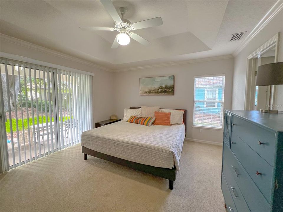 For Rent: $2,300 (3 beds, 2 baths, 1558 Square Feet)