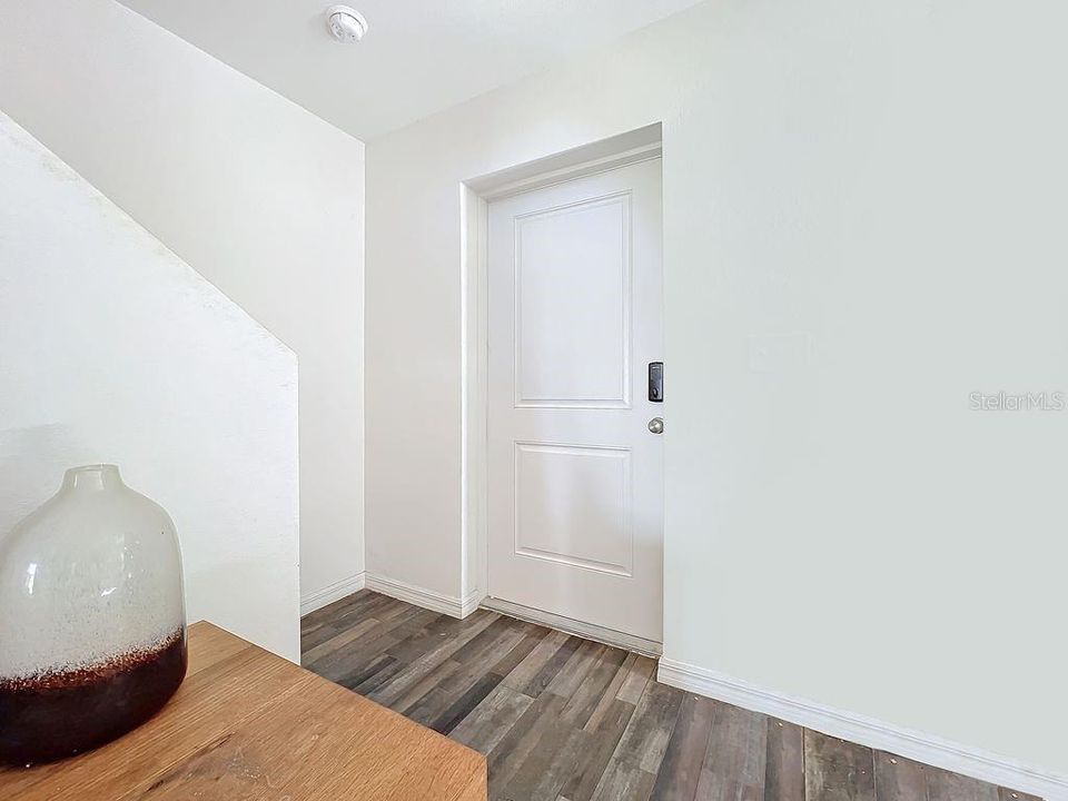Active With Contract: $2,500 (4 beds, 3 baths, 1811 Square Feet)