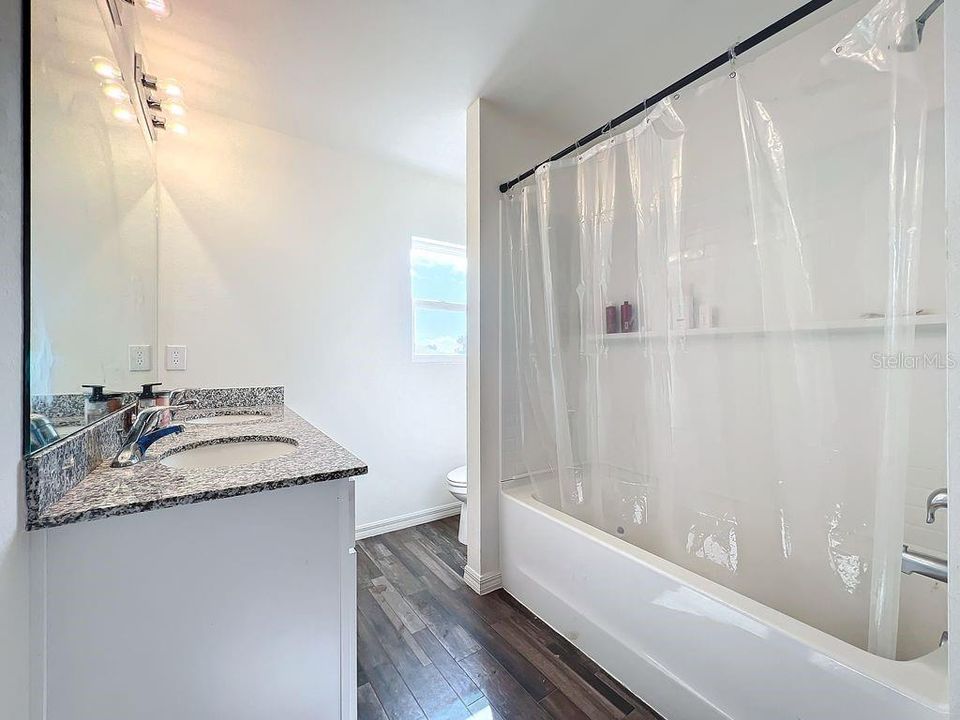 Active With Contract: $2,500 (4 beds, 3 baths, 1811 Square Feet)