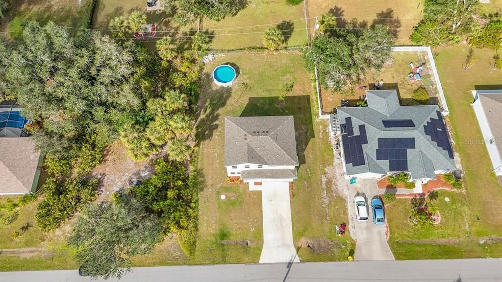 Active With Contract: $2,500 (4 beds, 3 baths, 1811 Square Feet)