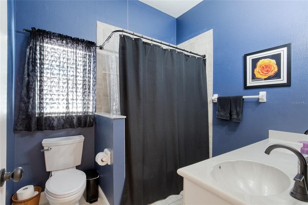 En Venta: $750,000 (4 camas, 2 baños, 2618 Pies cuadrados)