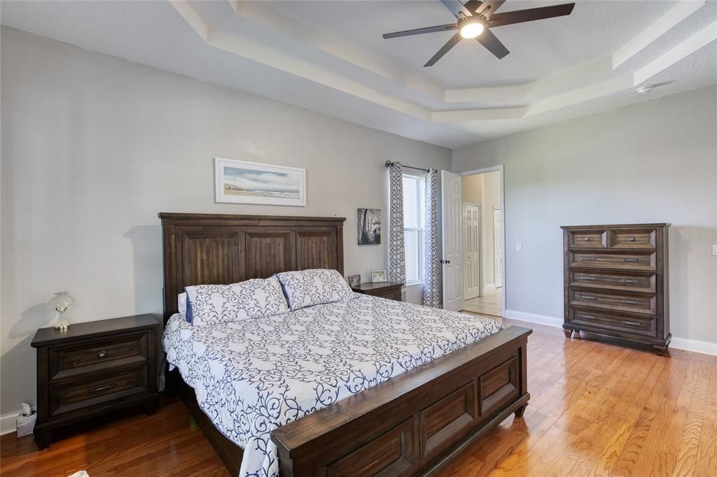 En Venta: $750,000 (4 camas, 2 baños, 2618 Pies cuadrados)