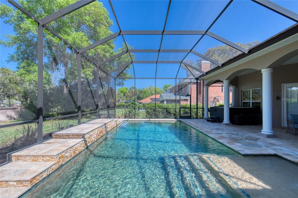 En Venta: $750,000 (4 camas, 2 baños, 2618 Pies cuadrados)