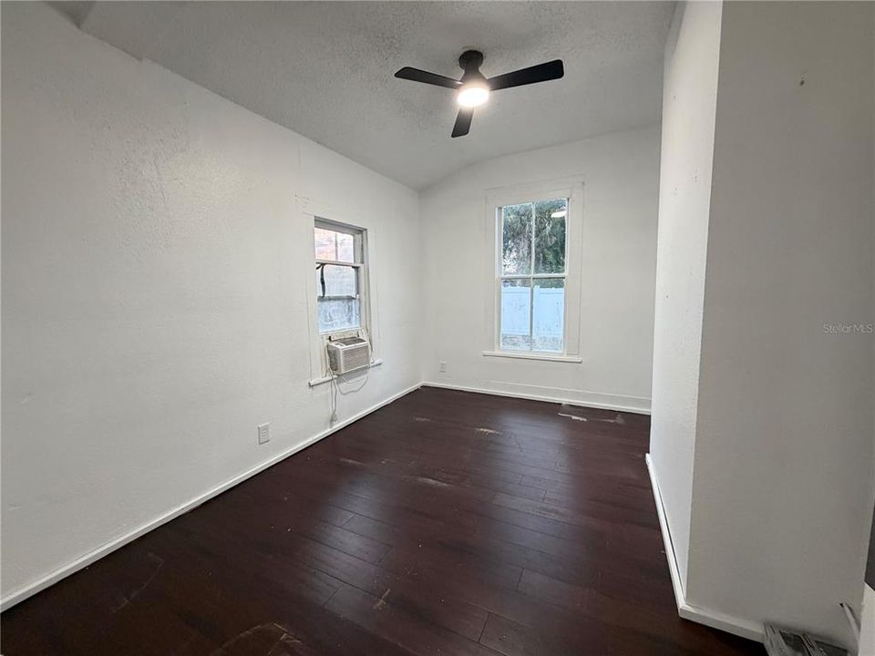 Active With Contract: $499,000 (0 beds, 0 baths, 2485 Square Feet)