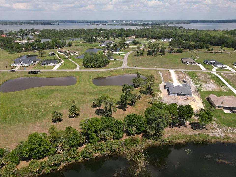 En Venta: $250,000 (1.61 acres)