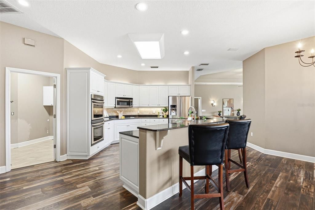 Active With Contract: $950,000 (4 beds, 4 baths, 3585 Square Feet)